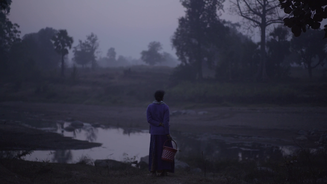 A Rifle and a Bag (2020)-poster