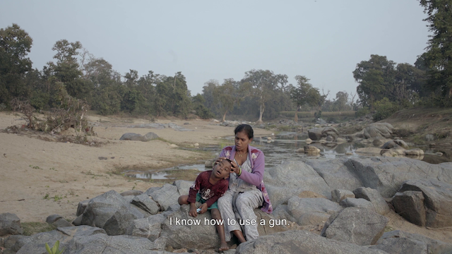 A Rifle and a Bag (2020)-poster