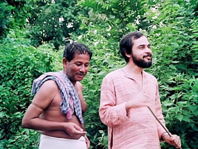 Akaler Sandhane (1981) Free Download | Rare Movies-poster