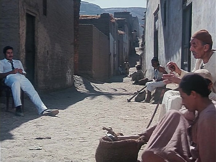 The Sparrow (1972) Youssef Chahine, Salah Kabil, Ali El Scherif, Mahmoud El-Meliguy, Drama-poster