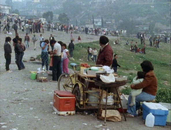 …And the Pursuit of Happiness (1986) Louis Malle, Franklin Chang-Diaz, Louis Malle, Anastasio Samosa Portocarrero-poster