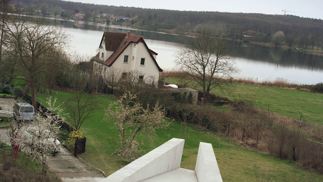 Antivilla (2021)-poster