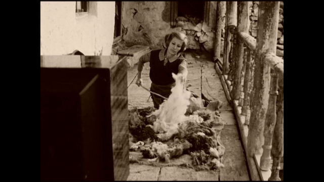 Aprel AKA April (1985) by Vigen Chaldranyan-poster