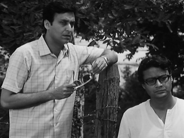 Days and Nights in the Forest AKA Aranyer Din Ratri (1970) Satyajit Ray, Sharmila Tagore, Kaberi Bose, Simi Garewal-poster