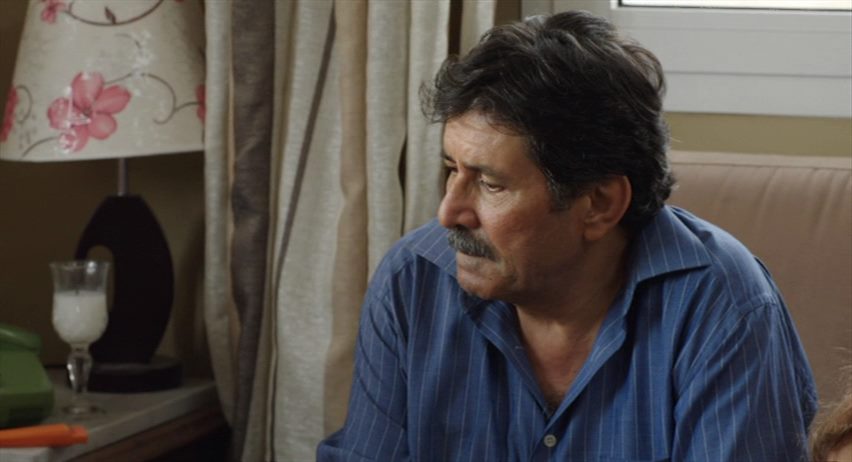 À peine j’ouvre les yeux / As I Open My Eyes (2015) Leyla Bouzid, Baya Medhaffer, Ghalia Benali, Montassar Ayari, Drama-poster