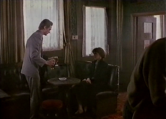 David Hugh Jones - Betrayal (1983)-poster