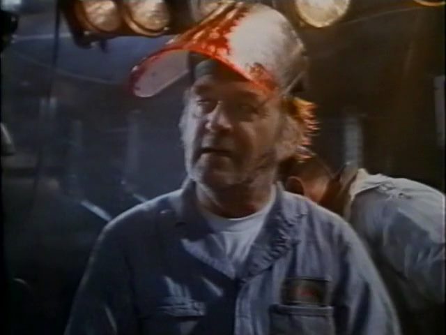 Blood Salvage (1990) Tucker Johnston, Danny Nelson, Lori Birdsong, Christian Hesler, Comedy, Horror-poster