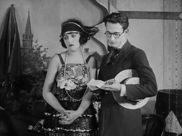 Bumping Into Broadway (1919) Hal Roach, Harold Lloyd, Bebe Daniels, ‘Snub’ Pollard, Comedy, Short-poster