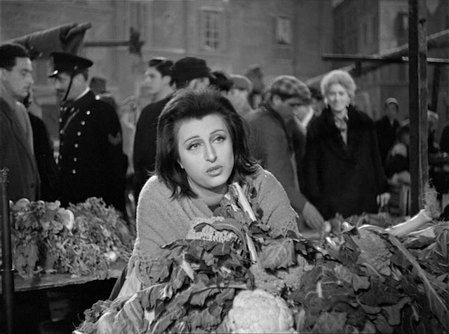 Campo de' fiori AKA Peddler and the Lady (1943) by Mario Bonnard-poster