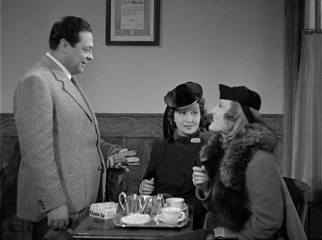 Campo de' fiori AKA Peddler and the Lady (1943) by Mario Bonnard-poster