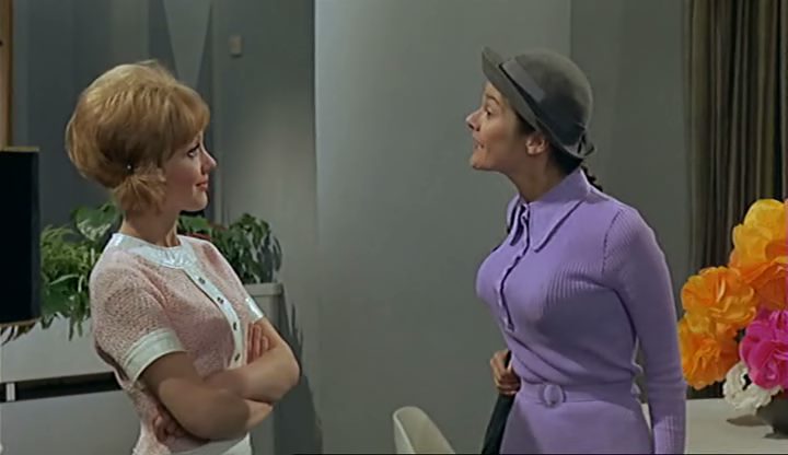 Carry on Loving (1970) Gerald Thomas, Kenneth Williams, Sidney James, Charles Hawtrey, Comedy, Romance-poster