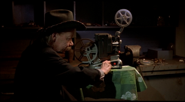 Various - Chacun son cinéma ou Ce petit coup au coeur quand la lumière s'éteint et que le film commence AKA To Each His Own Cinema (2007)-poster