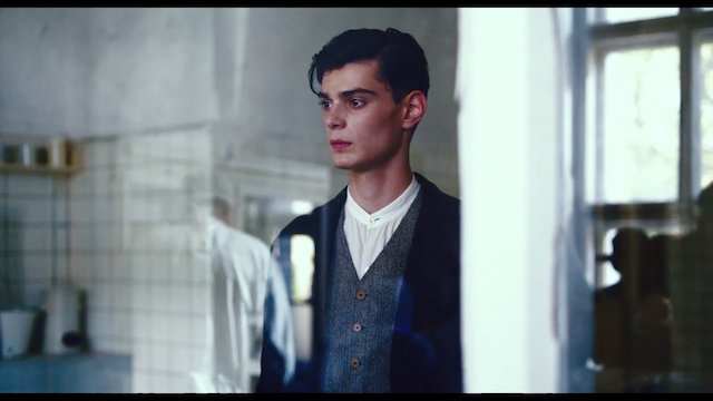 Charlatan (2020)-poster