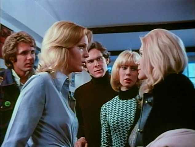 Confessions of a Young American Housewife (1974) Joseph W. Sarno, Mary Mendum, Jennifer Welles, Chris Jordan-poster