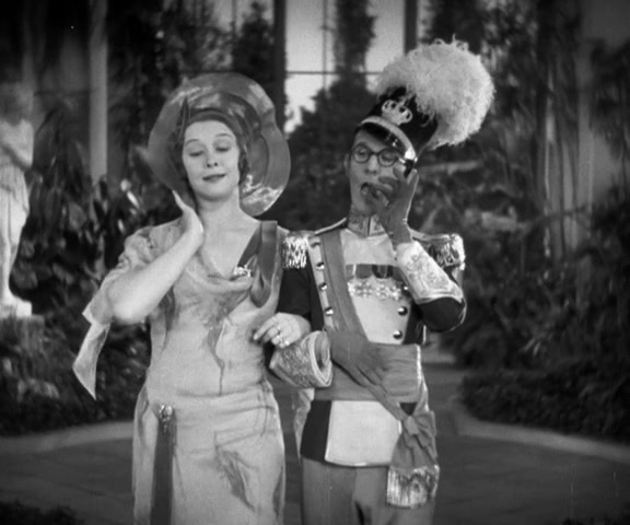 Cracked Nuts (1931) Edward F. Cline, Bert Wheeler, Robert Woolsey, Dorothy Lee-poster