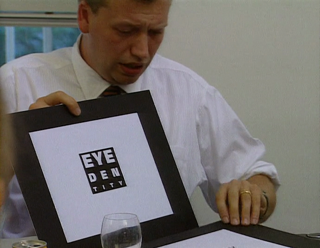 Der Auftritt (1996) directed by Harun Farocki