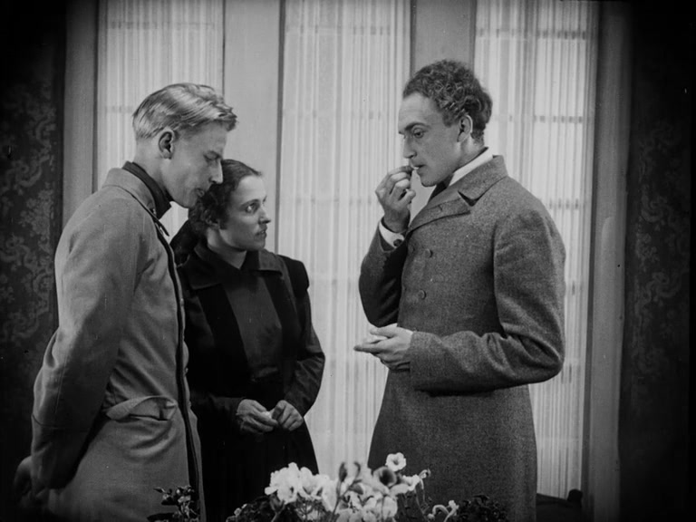 Love One Another AKA Die Gezeichneten (1922) Carl Theodor Dreyer, Adele Reuter-Eichberg, Vladimir Gajdarov, Polina Piekowskaja-poster