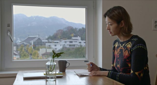 Sang-soo Hong - Domangchin yeoja AKA The Woman Who Ran (2020)-poster