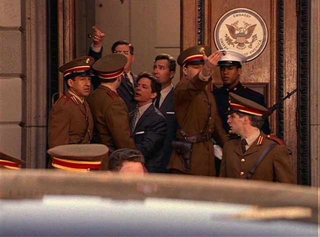 Don't Drink the Water (1994)-poster