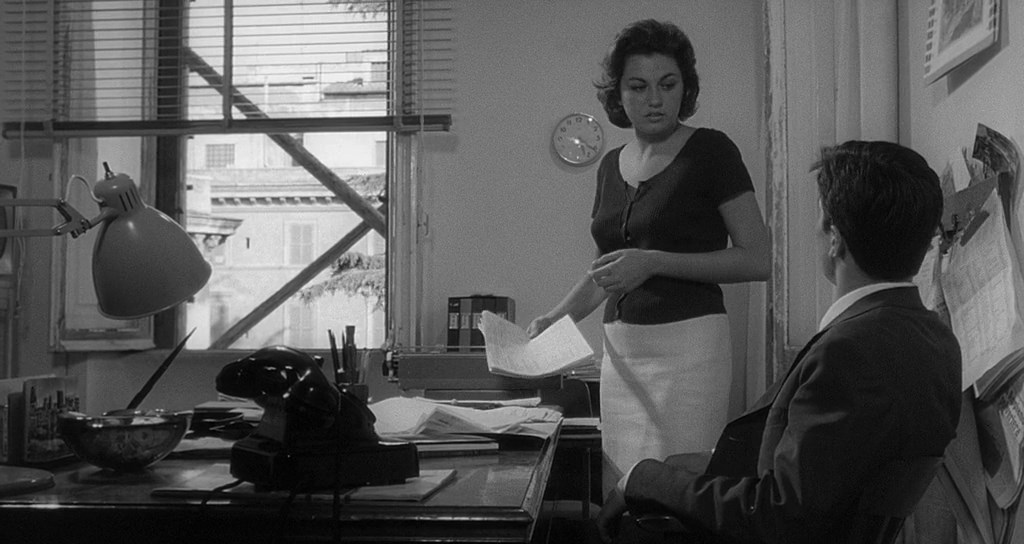 Eclipse (1962) Michelangelo Antonioni, Monica Vitti, Alain Delon, Francisco Rabal-poster