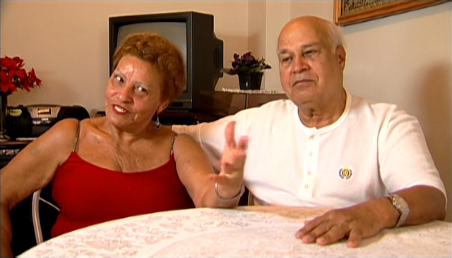 Eduardo Coutinho - Edifício Master aka A Building in Copacabana (2002)-poster