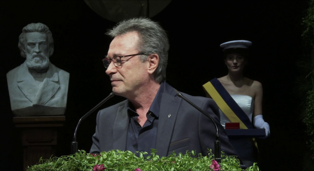 Gastón Duprat & Mariano Cohn - El ciudadano ilustre AKA The Distinguished Citizen (2016)-poster