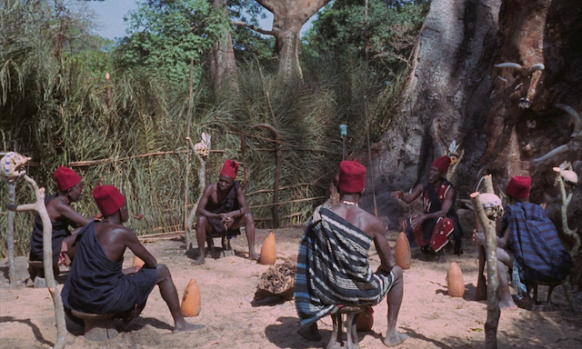 Emitaï AKA God of Thunder (1971) by Ousmane Sembene-poster