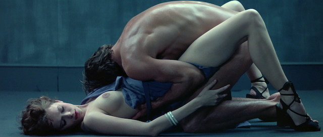 Emmanuelle: L'antivierge (1975) (HD)-poster