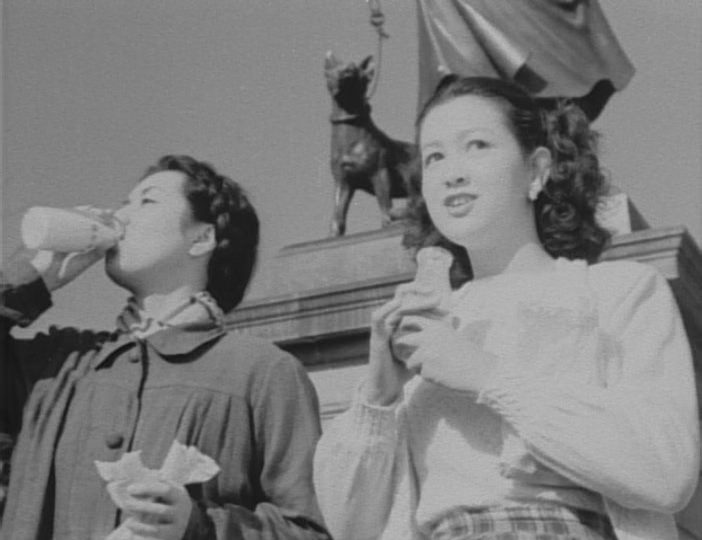 Entotsu no mieru basho / Where Chimneys Are Seen (1953) Heinosuke Gosho, Kinuyo Tanaka, Ken Uehara, Hideko Takamine, Drama-poster