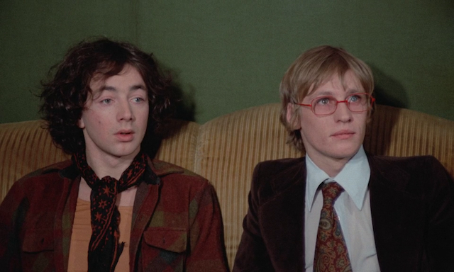 Et avec les oreilles qu'est-ce que vous faites? (1974)-poster