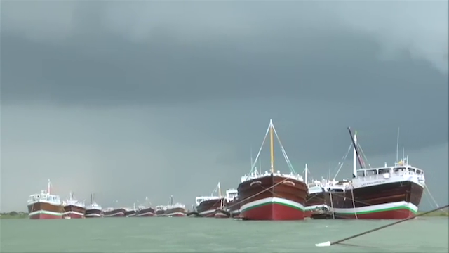 From Gulf to Gulf to Gulf (2013) | Worldscinema | Download Free-poster