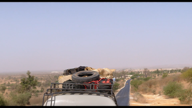 Frontières (2017)-poster