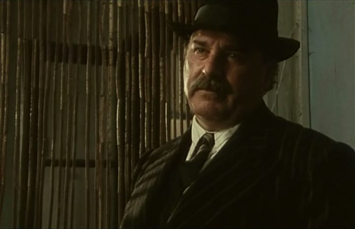 Funes a Great Love (1993) Raúl de la Torre, Graciela Borges, Gian Maria Volontè, Pepe Soriano-poster