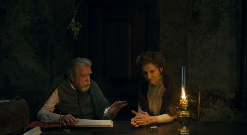 Gebo and the Shadow (2012) Manoel de Oliveira, Michael Lonsdale, Claudia Cardinale, Jeanne Moreau, Drama-poster