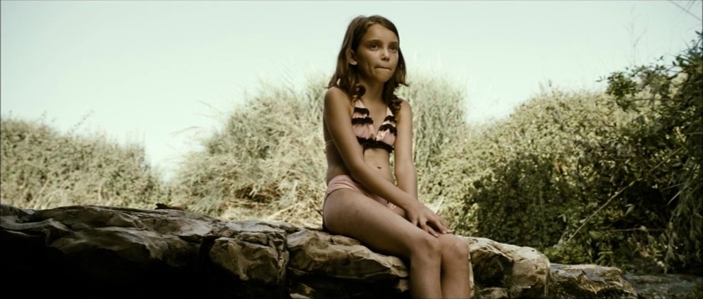 Ha-Notenet / The Slut (2011) Hagar Ben-Asher, Ishai Golan, Icho Avital-poster