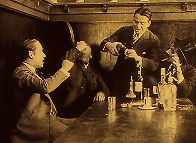 His Picture in the Papers (1916) John Emerson, Douglas Fairbanks, Clarence Handyside, Rene Boucicault, Comedy-poster