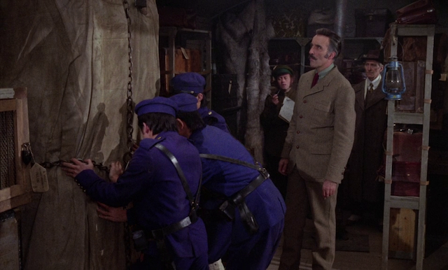 Horror Express (1972)-poster