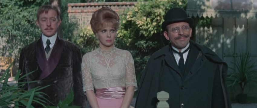 Hotel Paradiso (1966) Peter Glenville, Gina Lollobrigida, Alec Guinness, Robert Morley-poster