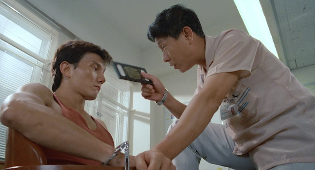 Corey Yuen - Huang jia shi jie AKA Yes, Madam (1985)-poster