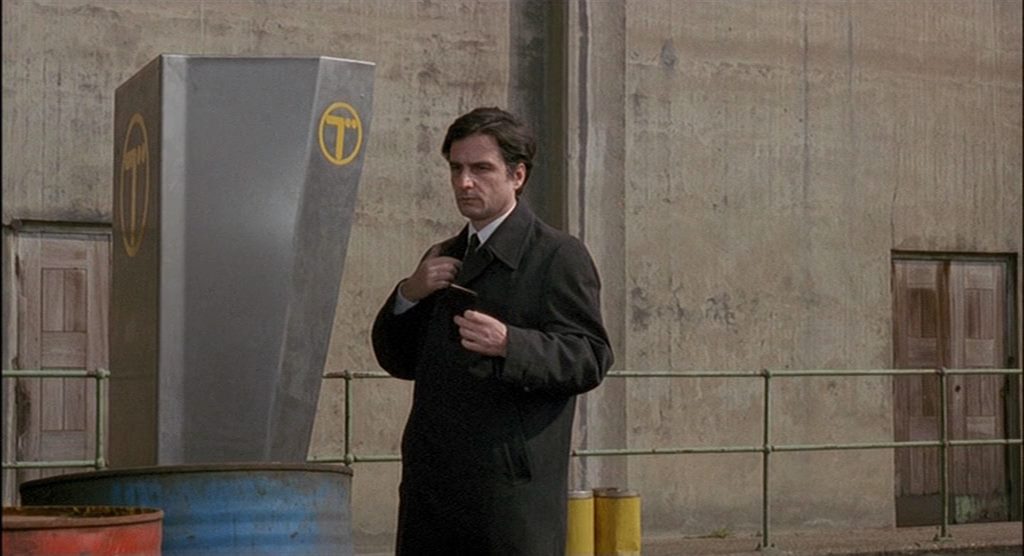 I Hired a Contract Killer (1990) Aki Kaurismäki, Jean-Pierre Léaud, Margi Clarke, Kenneth Colley, Comedy, Drama, Romance-poster