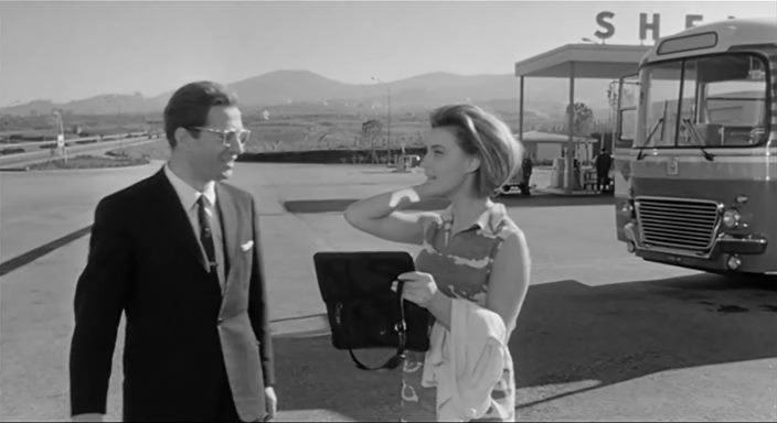 Complexes / I complessi (1965) Luigi Filippo D’Amico, Dino Risi, Nino Manfredi, Ilaria Occhini, Riccardo Garrone-poster