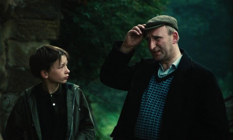 Kes (1969) Ken Loach, David Bradley, Brian Glover, Freddie Fletcher, Drama, Family-poster