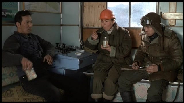 Khadak (2006) Peter Brosens, Jessica Woodworth, Batzul Khayankhyarvaa, Tsetsegee Byamba, Banzar Damchaa-poster