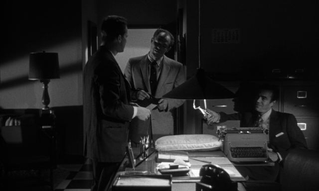 Kiss Me Deadly (1955) | worldscinema movies download-poster