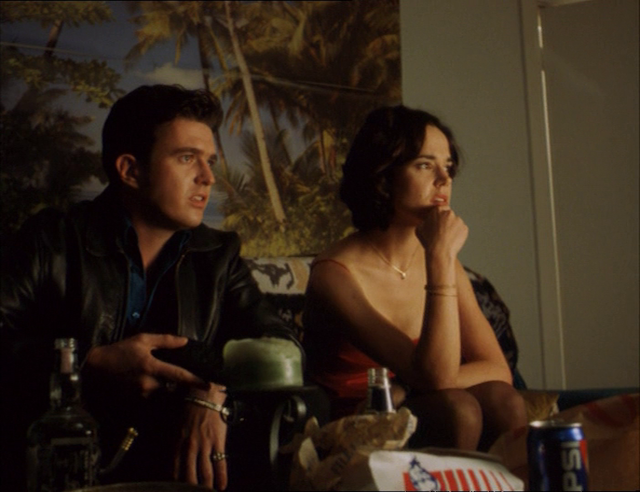 Kiss or Kill (1997)-poster