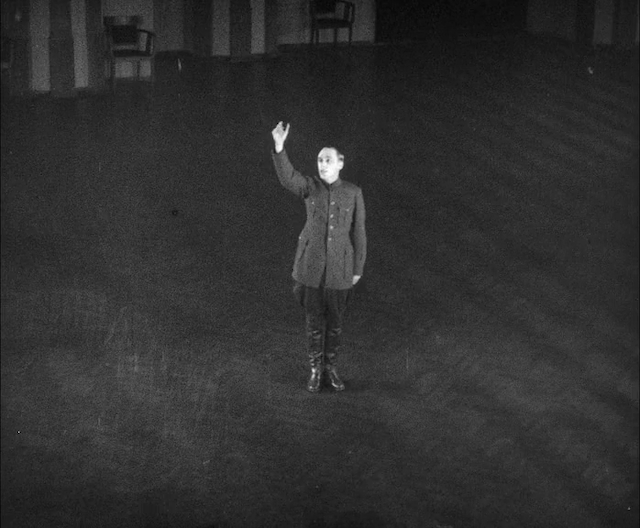 Konets Sankt-Peterburga (1927)-poster