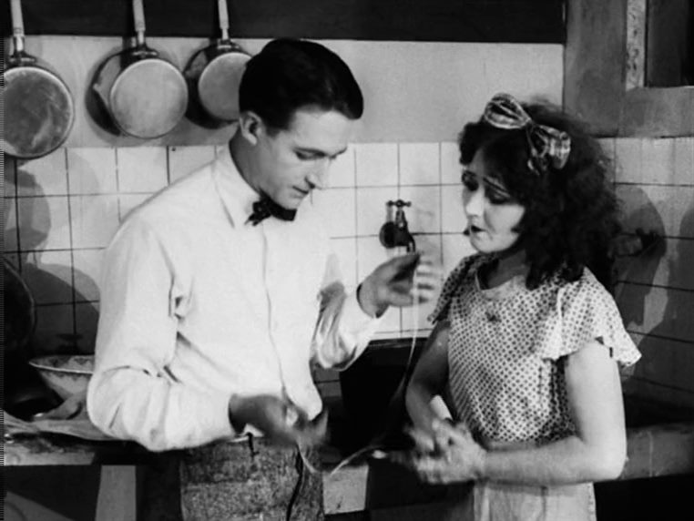 La fille de l’eau / The Whirlpool of Fate (1925) Jean Renoir, Catherine Hessling, Charlotte Clasis, Pierre Champagne, Drama, Romance-poster