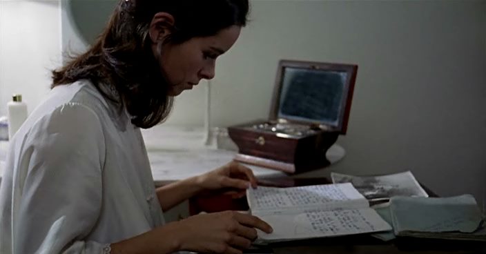 La madriguera / Honeycomb (1969) Carlos Saura, Geraldine Chaplin, Per Oscarsson, Teresa del Río, Drama-poster