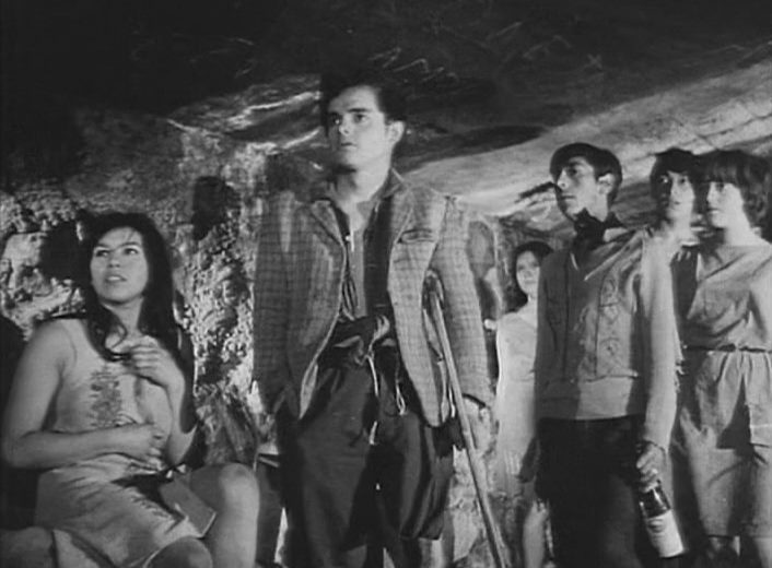 Largo viaje / A Long Journey (1967) Patricio Kaulen, Enrique Kaulen, Eliana Vidal, Fabio Zerpa-poster