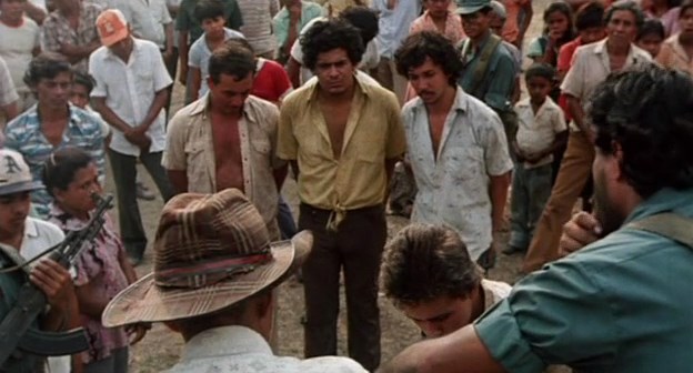 Latino (1985) Haskell Wexler, Robert Beltran, Annette Charles, Américo González, Drama, War-poster